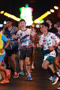 BIB: 43846, 41316
                            <button type="button" onclick="openModal(22799478)" class="btn btn-primary btn-sm float-right btn-popup" data-toggle="modal" data-target=".modal-high-quality">
                        <i class="fas fa-shopping-cart"></i> Add to Cart
                    </button>
                                            <button type="button" onclick="isThisMe(22799478, true)" class="btn btn-success btn-sm float-right btn-popup btn-isme hidden" data-toggle="tooltip" data-placement="bottom" title="นี่คือรูปของคุณใช่ไหม คลิกที่นี่เพื่อเอาเข้าอัลบั้ม">
                        <i class="fas fa-plus"></i> Add to album
                    </button>
                    <button type="button" onclick="isThisMe(22799478, false)" class="btn btn-warning btn-sm float-right btn-popup btn-isnotme hidden">
                        <i class="fas fa-ban"></i> Remove from album
                    </button>